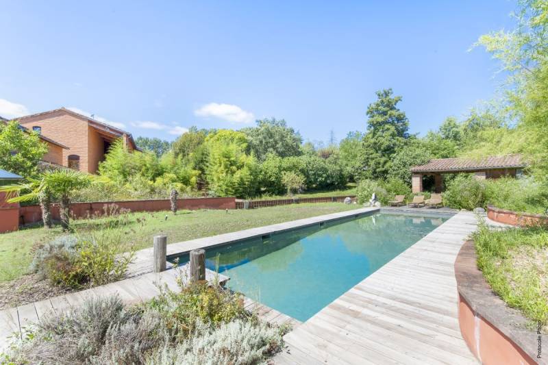 Organisez votre événement privé ou professionnel dans un gîte privatisé près d’Albi avec espace extérieur aménagé