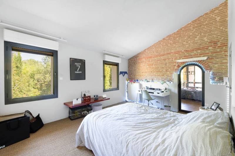 Réservation de gîte de luxe vers Carcassonne avec options sur-mesure et réponse rapide.